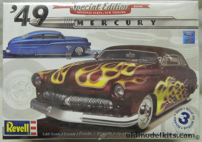 Revell 1/25 1949 Mercury Two Door Coupe, 85-2860 plastic model kit